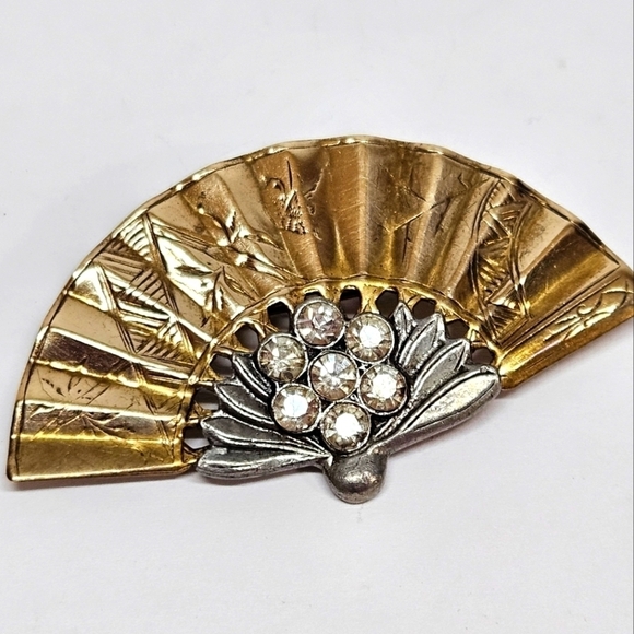 VINTAGE Rare Miriam Haskell Unsigned Two Tone Brass Rhinestone Fan Brooch Pin - Picture 8 of 8